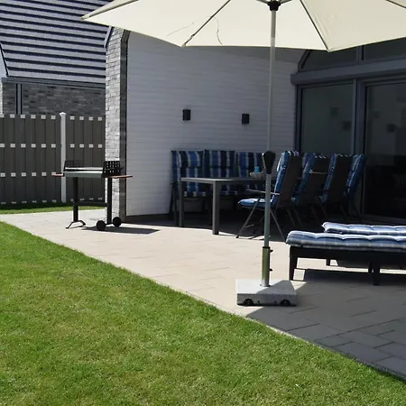 Witte Bank Holiday home *